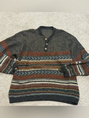 Hand knit vintage sweater- made to be a slouchy size medium